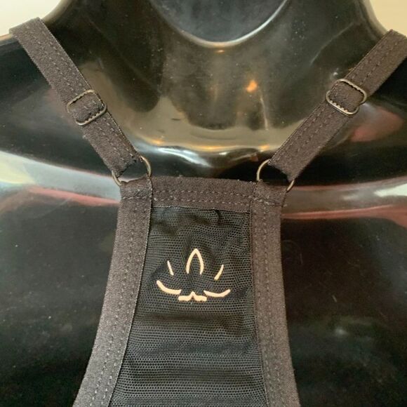 Beyond Yoga Shelf Bra Tank Top - Picture 3 of 9